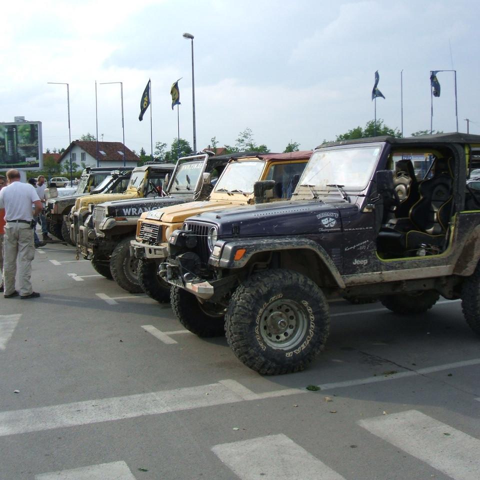 142.JPG